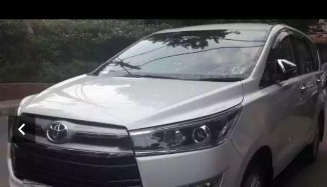 Toyota Innova Crysta 2.8 G 8 Seater 2016