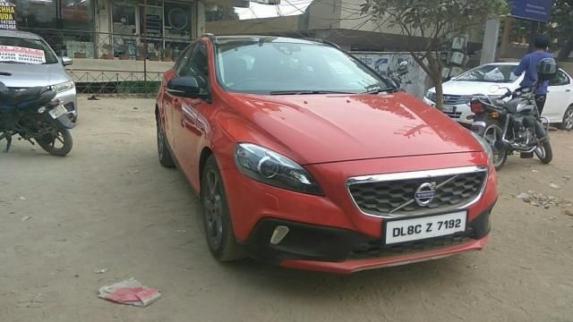 Volvo V40 Cross Country D3 2013