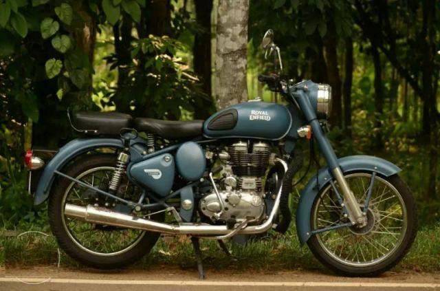 Royal Enfield Classic Squadron Blue 500cc 2016