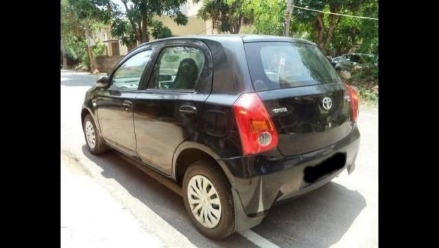 Toyota Etios Liva GD 2011