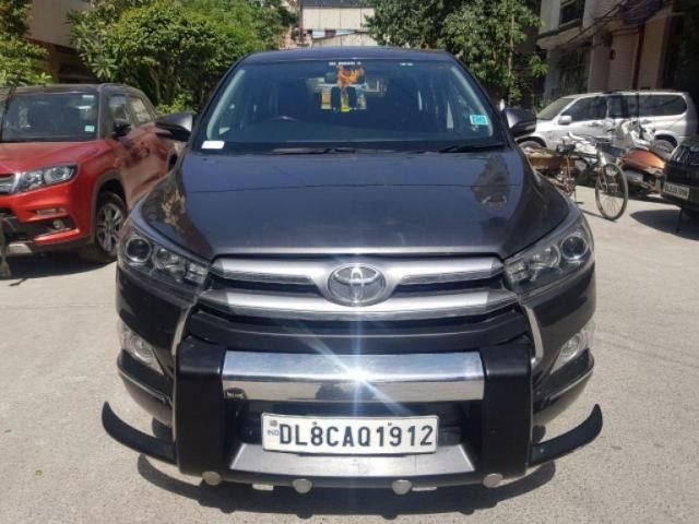 Toyota Innova Crysta 2.4 VX 8 STR 2017