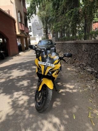 Bajaj Pulsar RS200 2015