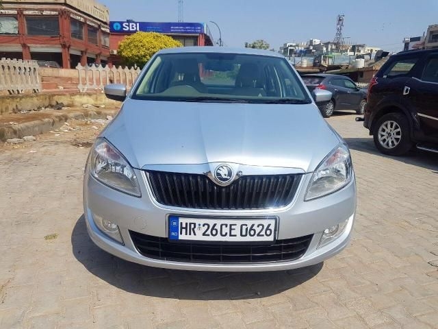 Skoda Rapid 1.6 MPI Elegance 2014