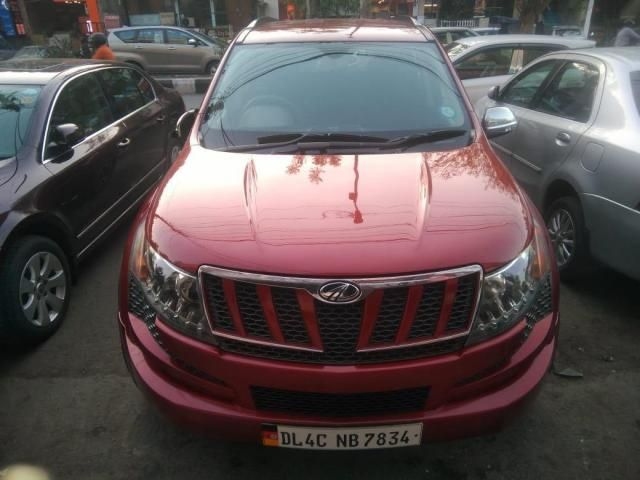 Mahindra XUV500 W6 2012