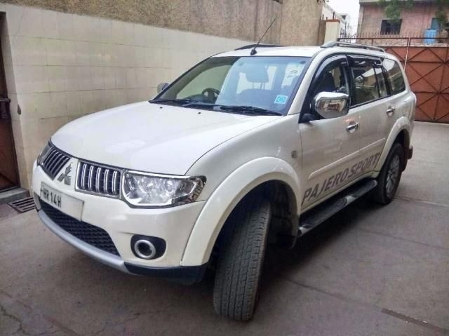 Mitsubishi Pajero Sport 2.5 MT 2013