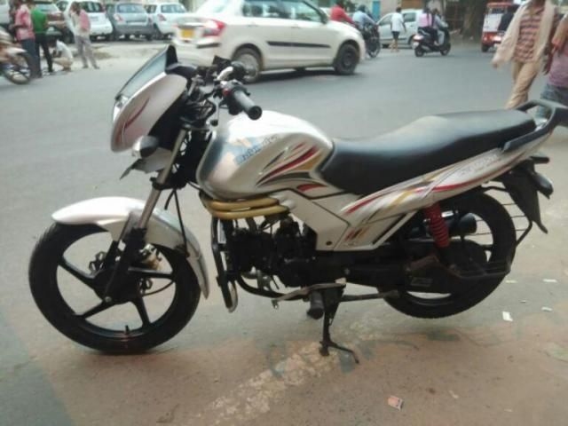 Mahindra Centuro 110cc 2015