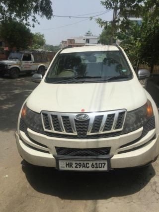 Mahindra XUV500 W6 2012