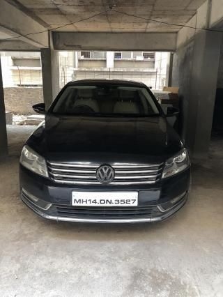 Volkswagen Passat Trendline MT 2012