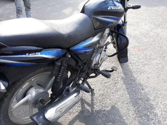 Bajaj Discover 125cc 2015