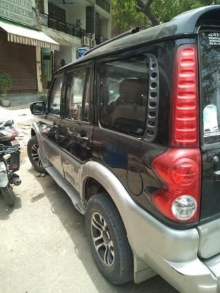 Mahindra Scorpio SLE BS III 2009