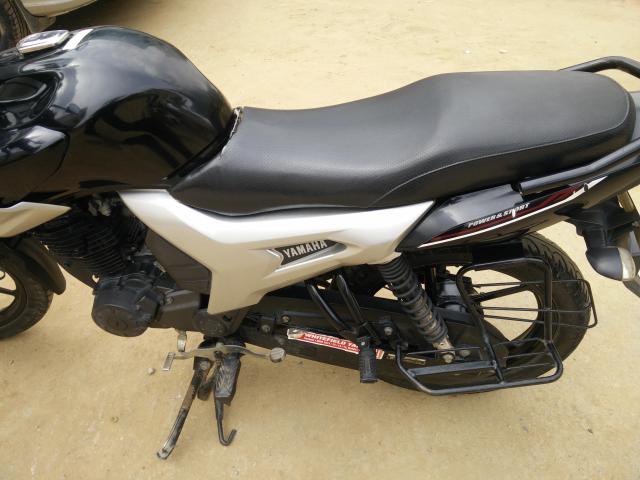 Yamaha SZR 150cc 2013