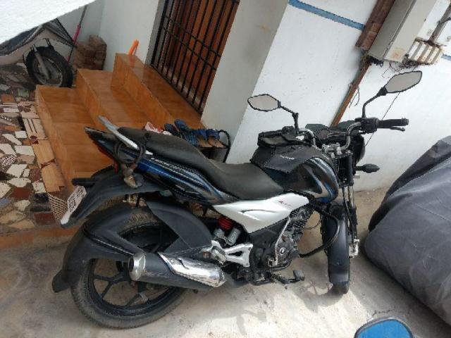 Bajaj Discover 125ST 2012