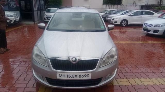 SKODA RAPID 1.5 TDI CR ELEGANCE 2015