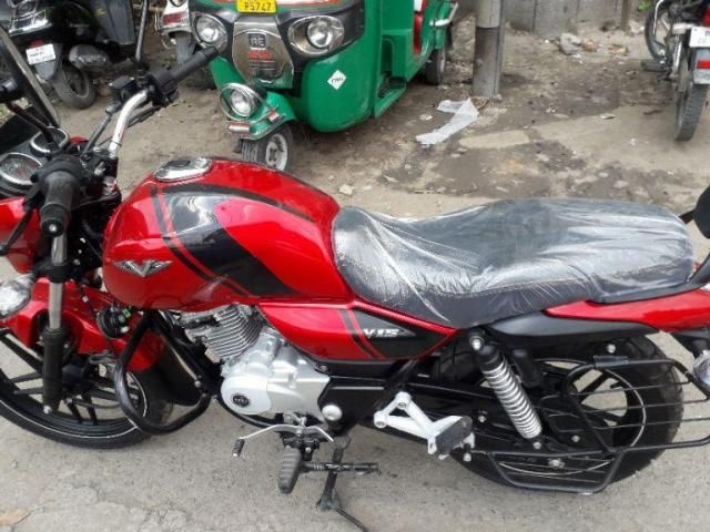 Bajaj V15 150cc 2018