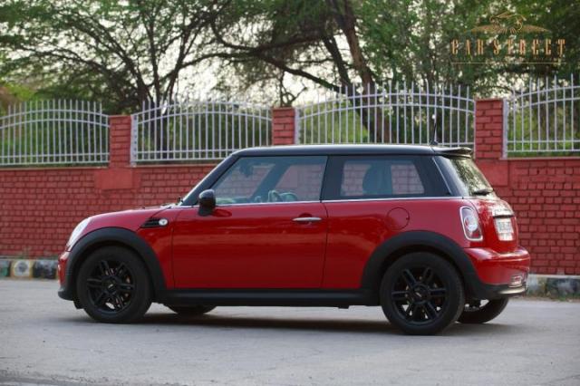 Mini Cooper Price In New Delhi Starts At 3555 Lakh Check On Road
