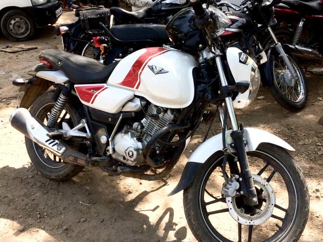 Bajaj V15 150cc 2016