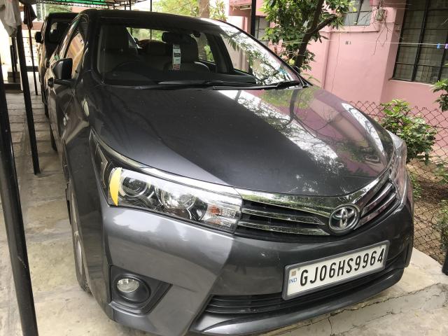 Toyota Corolla Altis 1.8 GL 2015
