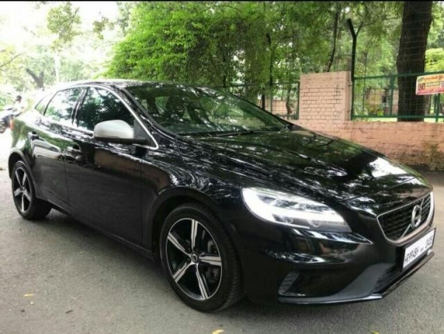 Volvo V40 D3 R-Design 2018