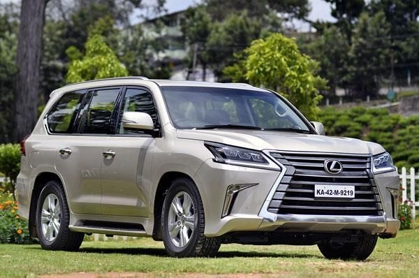 Lexus LX 450d 2017