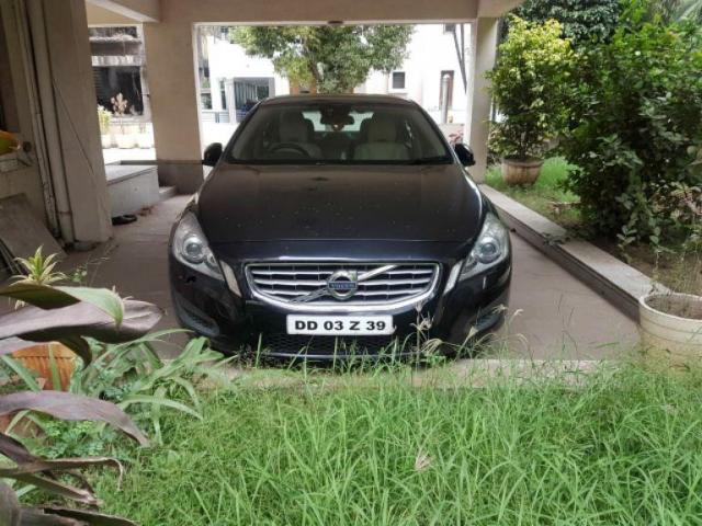Volvo S60 Kinetic D4 2013