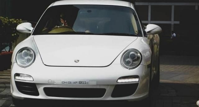 Porsche 911 CARRERA S 2011