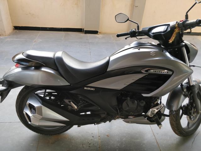 Suzuki Intruder 150cc 2018