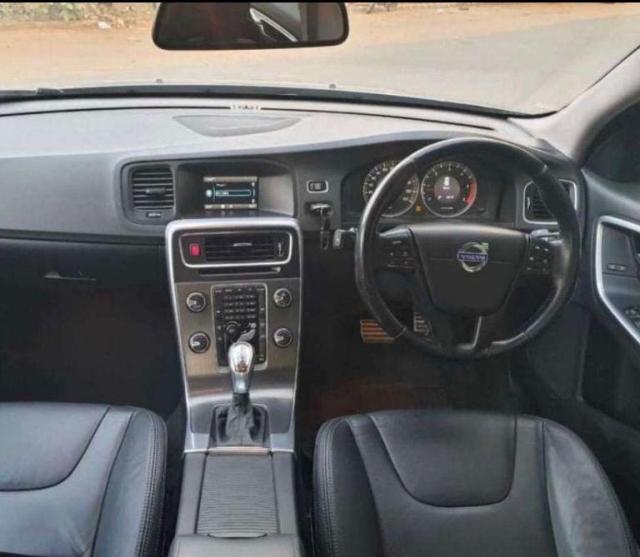 Volvo S60 Kinetic D4 2013