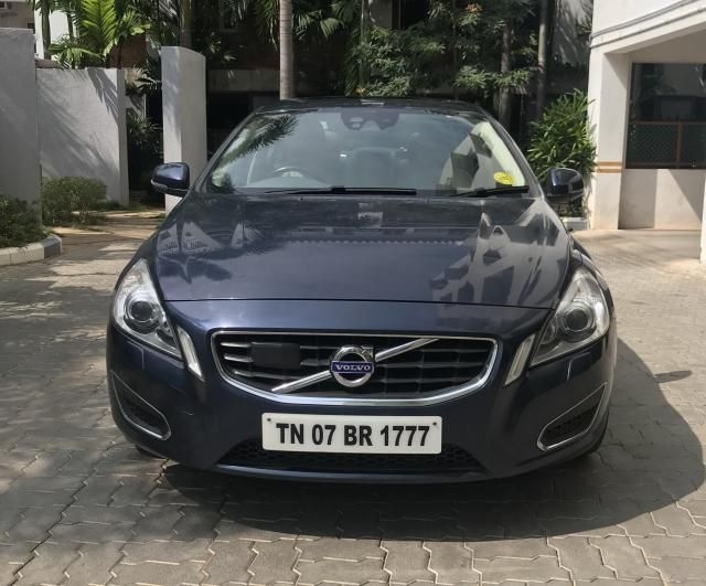 Volvo S60 Summum D5 2012