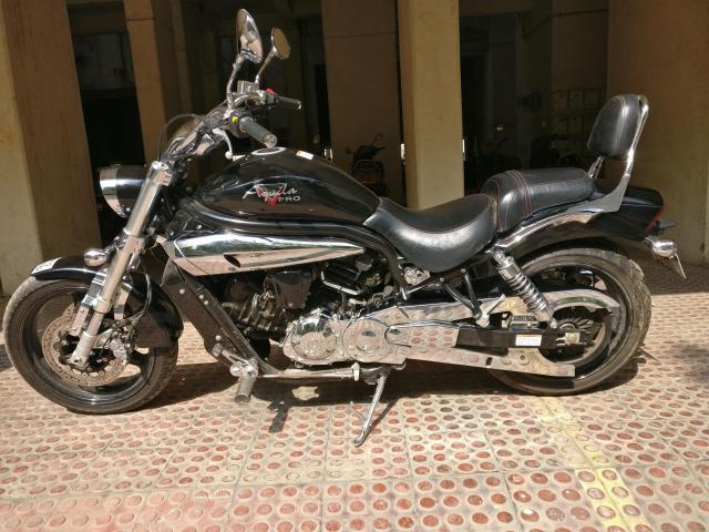 Hyosung Aquila Pro GV650 2014