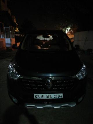 Renault Lodgy 85 PS RXL Stepway 8 STR 2017