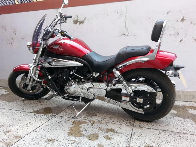 Hyosung Aquila Pro GV650 2013
