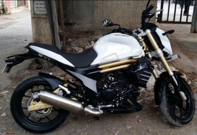 Mahindra Mojo 300cc 2015