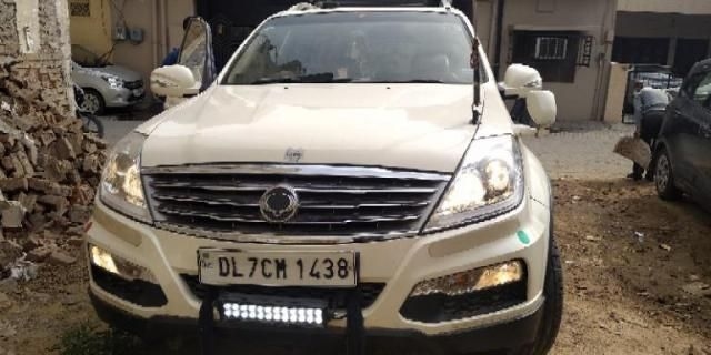 Mahindra Ssangyong Rexton RX5 2013