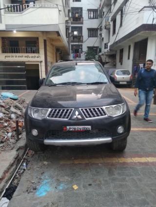 Mitsubishi Pajero Sport 4X4 2013