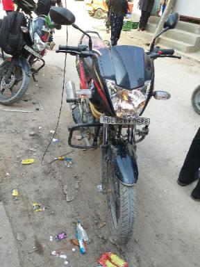 Mahindra Centuro Rockstar 110cc 2016