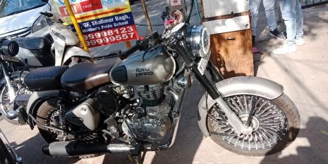 Royal Enfield Classic Gunmetal Grey 350cc 2018