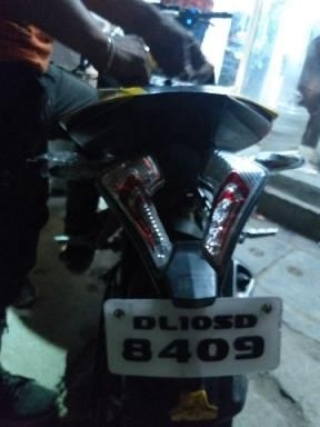 Bajaj Pulsar RS200 2015