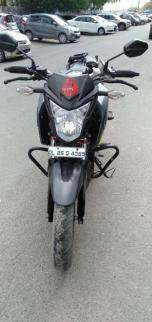 Honda CB Hornet 160R CBS 2016