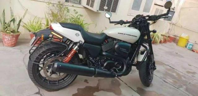 Harley-Davidson Street Rod 2018