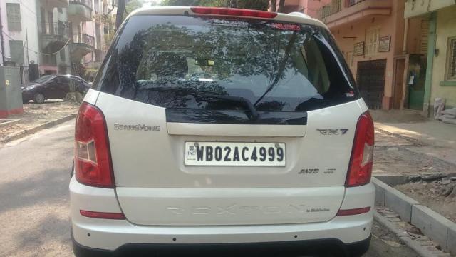 Mahindra Ssangyong Rexton RX7 2013