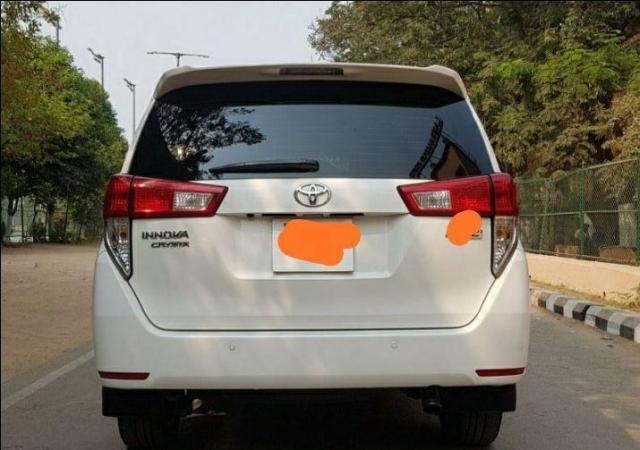 Toyota Innova Crysta 2.8 Z AT 7 STR 2016