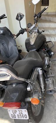 Bajaj Avenger 220cc 2015