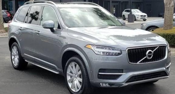 Volvo XC90 Momentum Luxury 2016