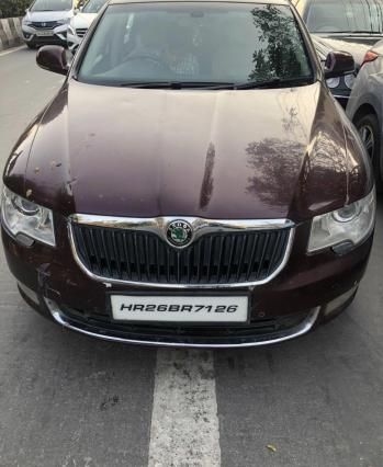 SKODA SUPERB 2.0 TDI PD 2012