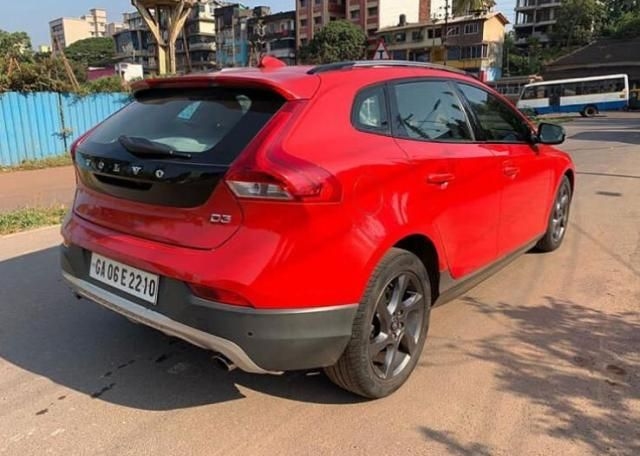 Volvo V40 Cross Country D3 2015