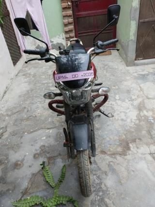 Bajaj V12 125cc 2017