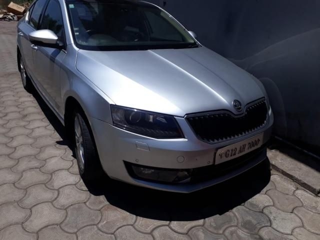 Skoda Octavia Elegance 2.0 TDI AT 2014