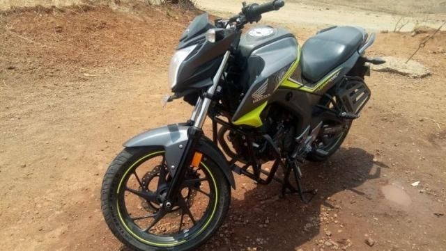 Honda CB Hornet 160R CBS 2018