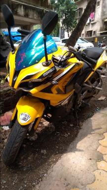 Bajaj Pulsar RS200 ABS 2016