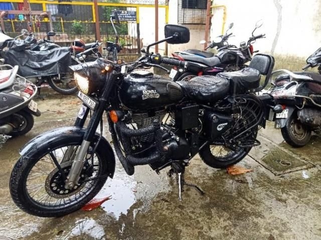 Royal Enfield Classic Stealth Black 500cc 2018